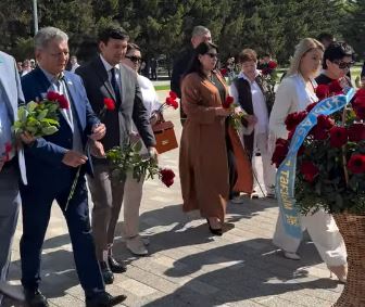 Абай – қазақ ұлтының ар-ожданы, сөз өнерінің шыңы жылдығымен құттықтады