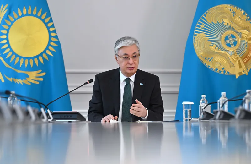 Президент: Еліміздің бүгіні де, ертеңі де – жастар