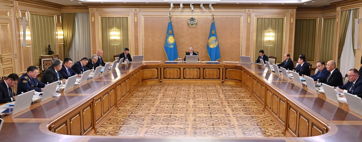 п