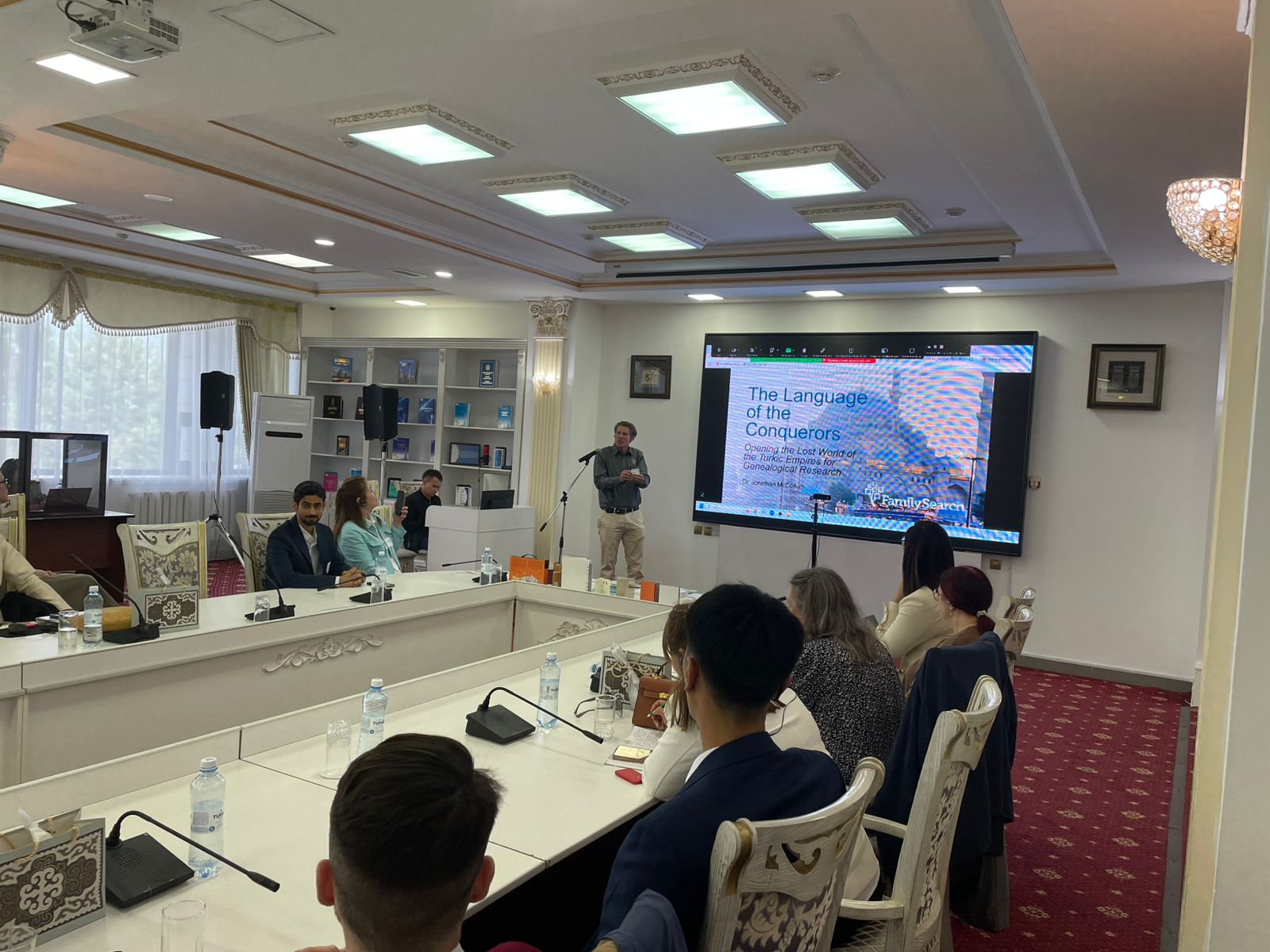 Әлем кітапханашылары жиыны қарсаңында