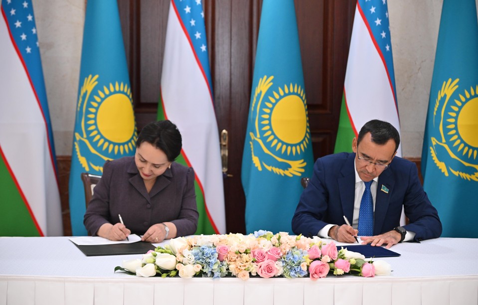 Берік сенімге негізделген бауырластық