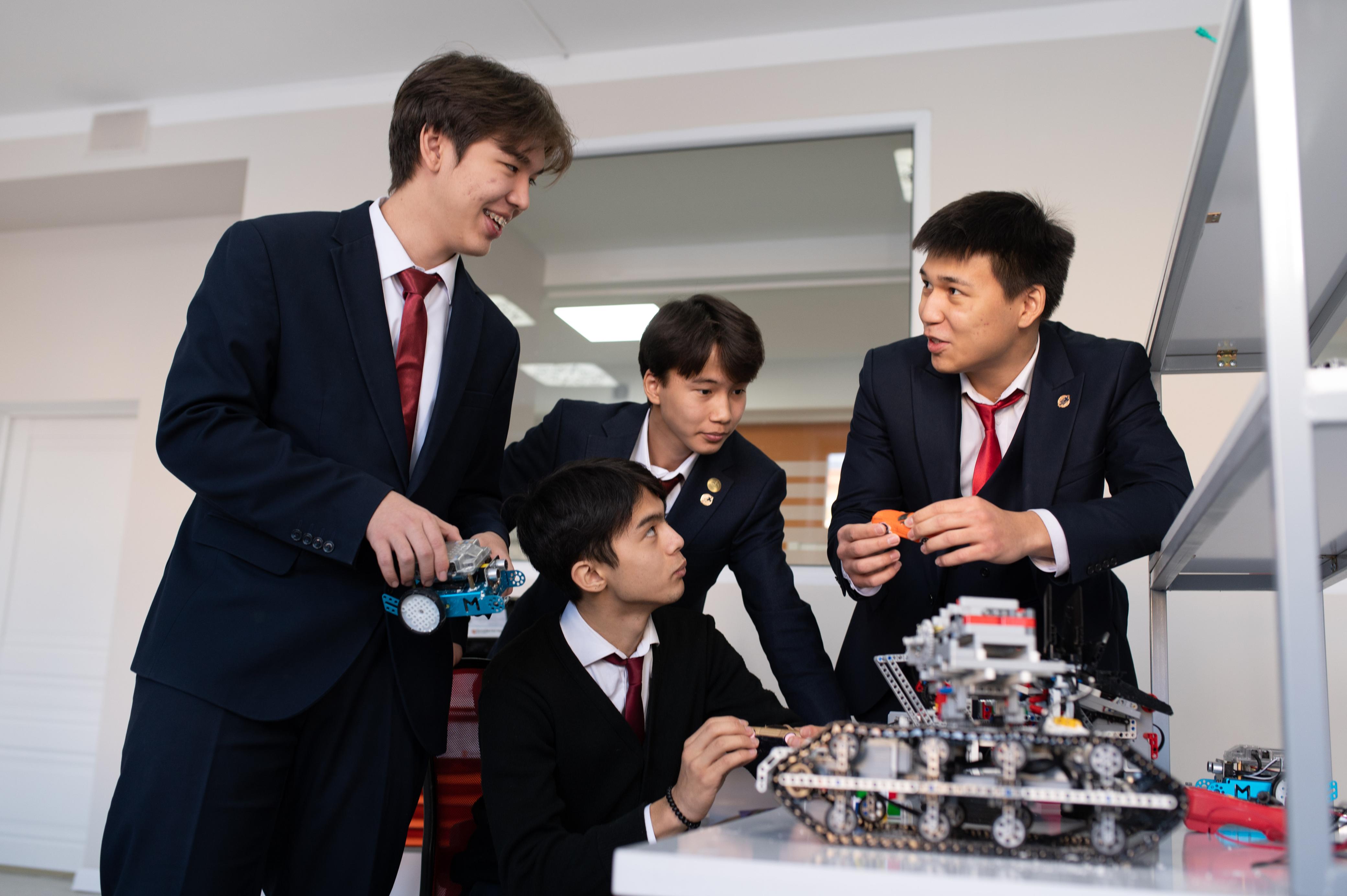 Білім мен тәрбие – елдіктің іргетасы