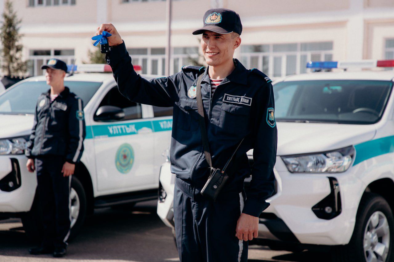 аа