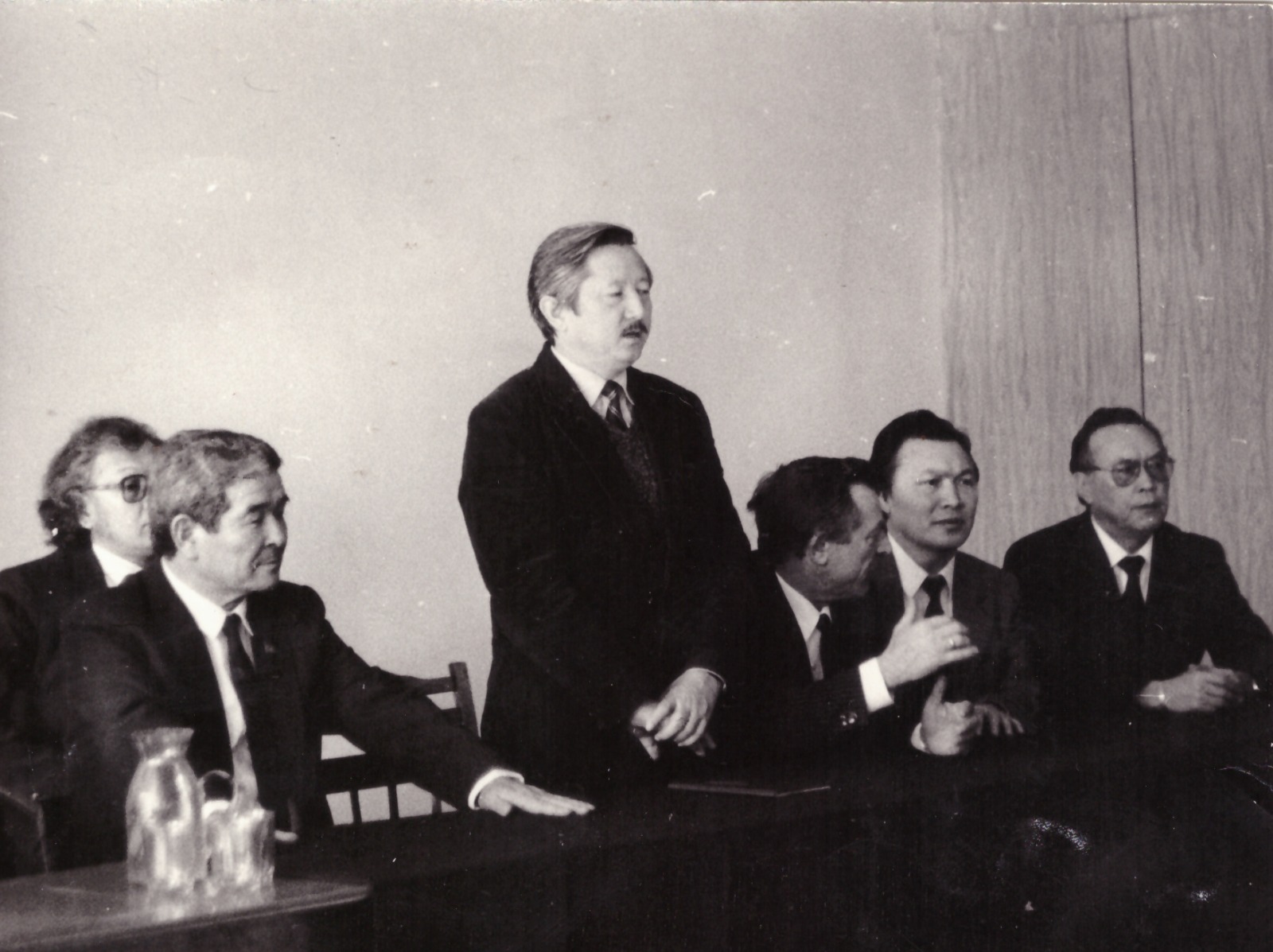 Тұлға жолы жеке өнегеден басталады