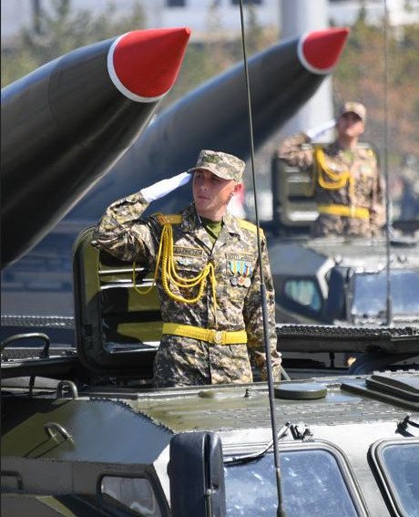 Елге қызмет –  ерге міндет