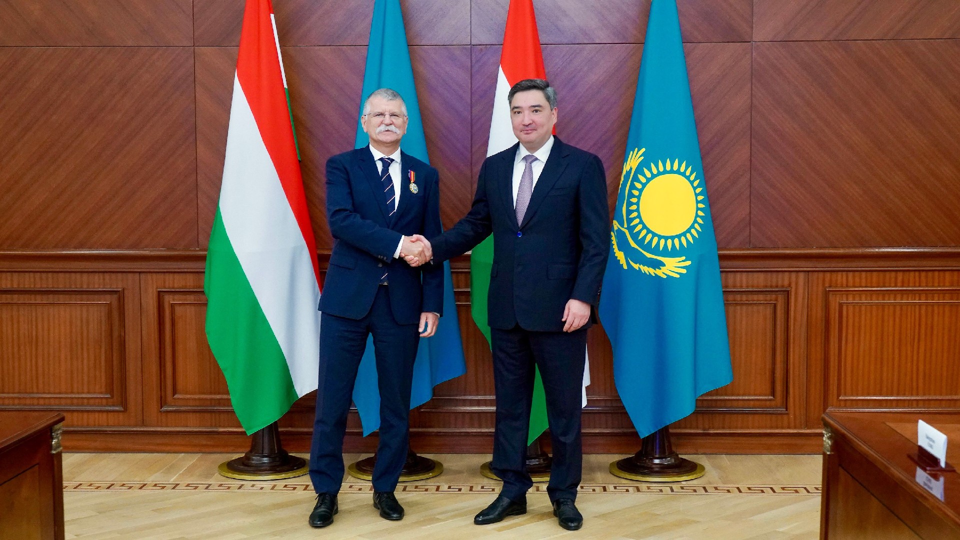 Қазақстан мен Мажарстан екіжақты ынтымақтастықты нығайтады