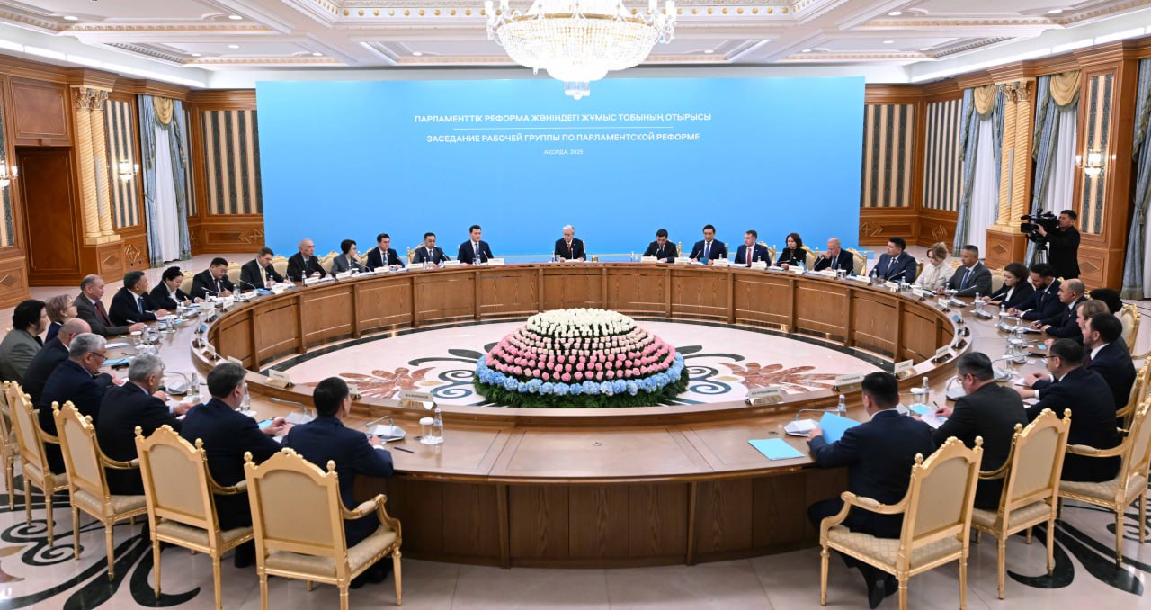 Бір палаталы Парламентке өтуді мұқият ойластырып, байыппен жүргізу қажет - Тоқаев