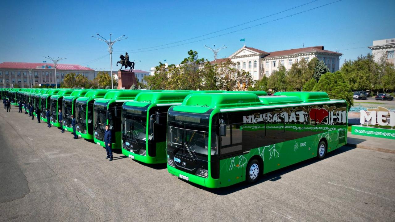 Автобус паркі 24 қоғамдық көлікпен толықты