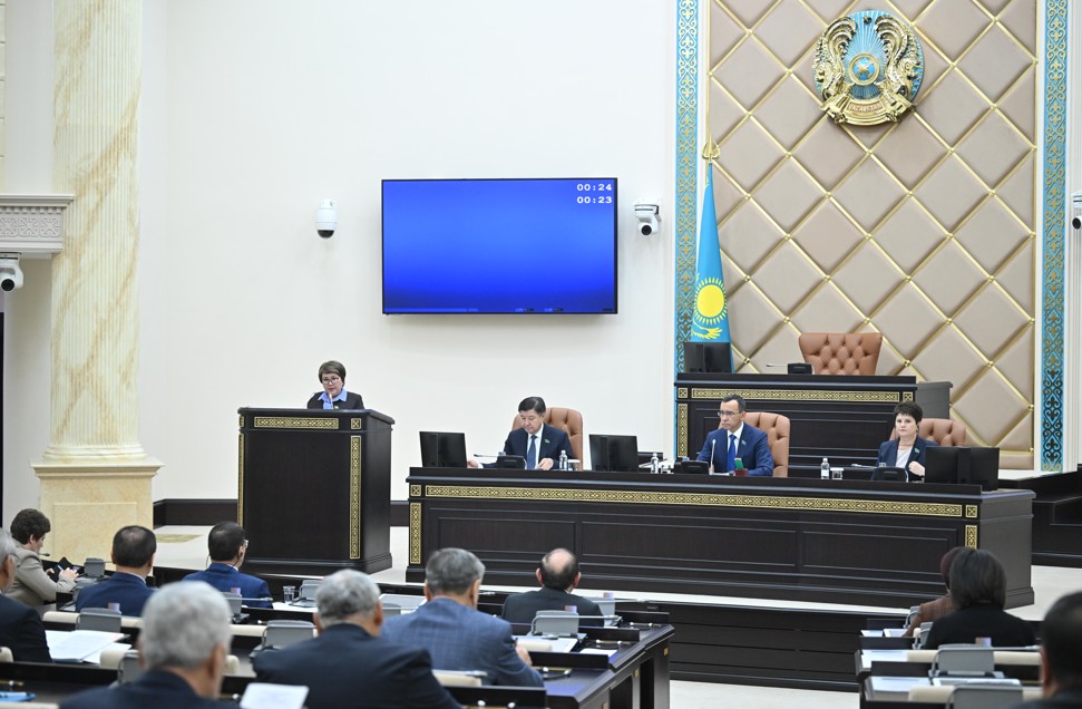 Жасанды интеллект туралы заң Мәжіліске қайтарылды