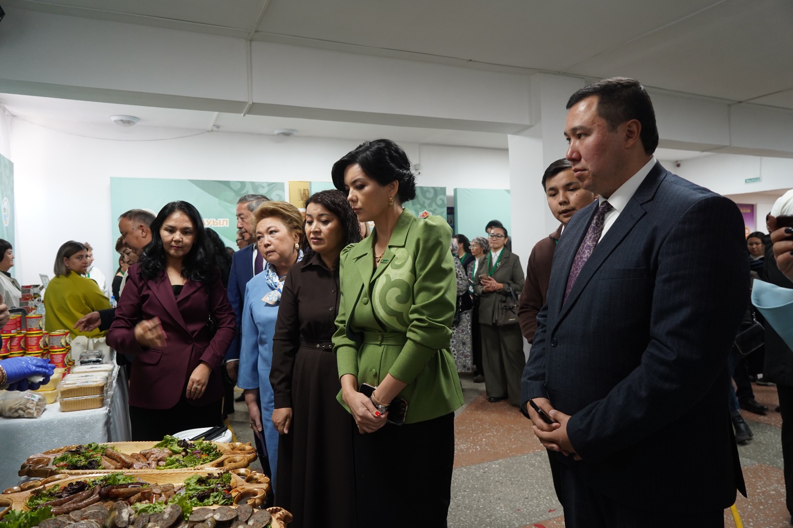 Тәлімі мол әйелдер форумы