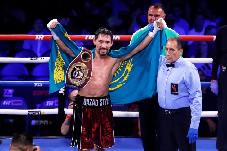 Жәнібек Ларамен жұдырықтасады