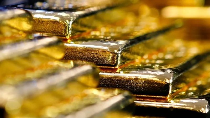 Қазақстанның алтыны: жеткізу дағдарысына қарамастан, 8,6 тонна халықтың қолына өтті