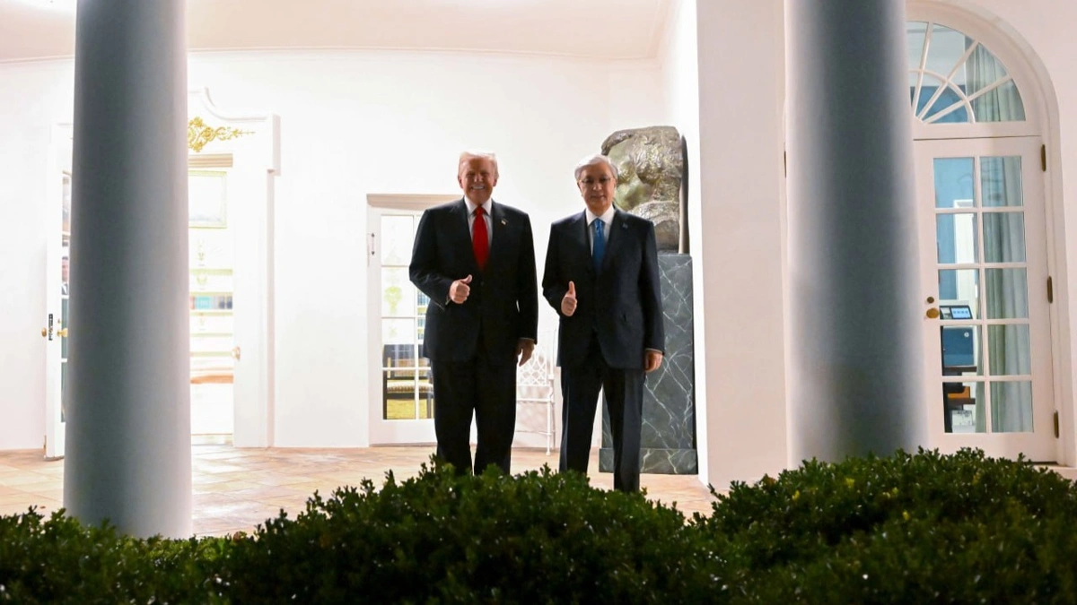 Қасым-Жомарт Тоқаев пен Дональд Трамп еркін форматта әңгімелесті