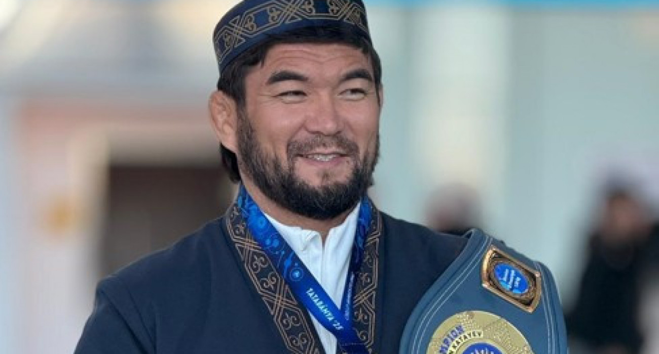 Секс әпке үлкен кеуде ағайын арбады Порно жұлдыз Клаудия Фигура Польша