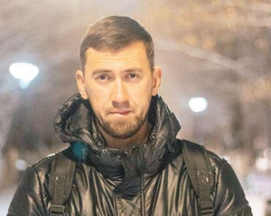 Құстардың қимылын қалт жібермейді