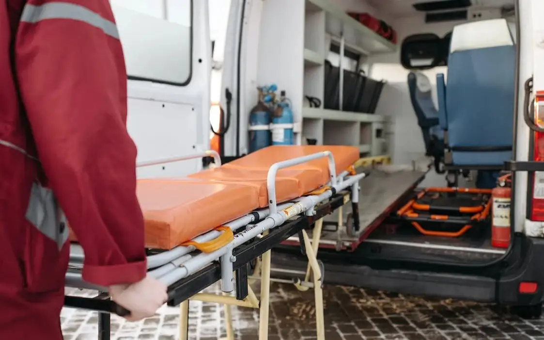 Павлодар облысында зауыт жұмысшысы күйіп қалған