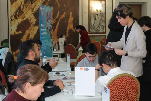 Компаниялар 200-ден астам бос жұмыс орынын ұсынып отыр