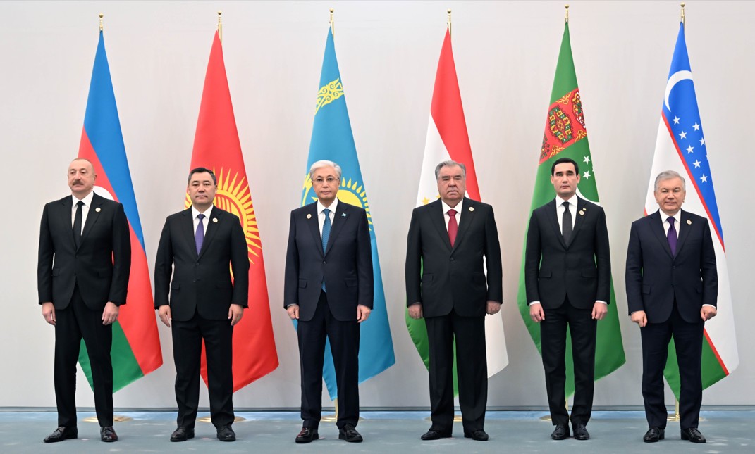 Ауқымды трансформация кезеңіндегі Орталық Азия