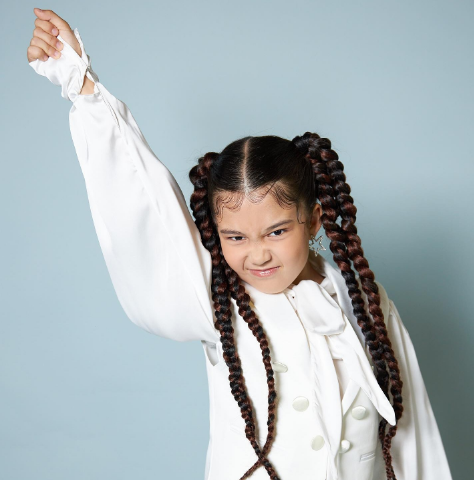 12 жастағы қазақ қызы «Голос. Дети» шоуының финалында өнер көрсетеді