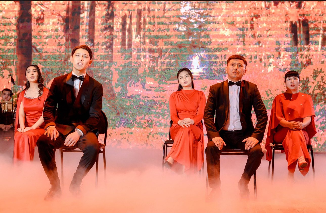 Қарашадағы қара өлең