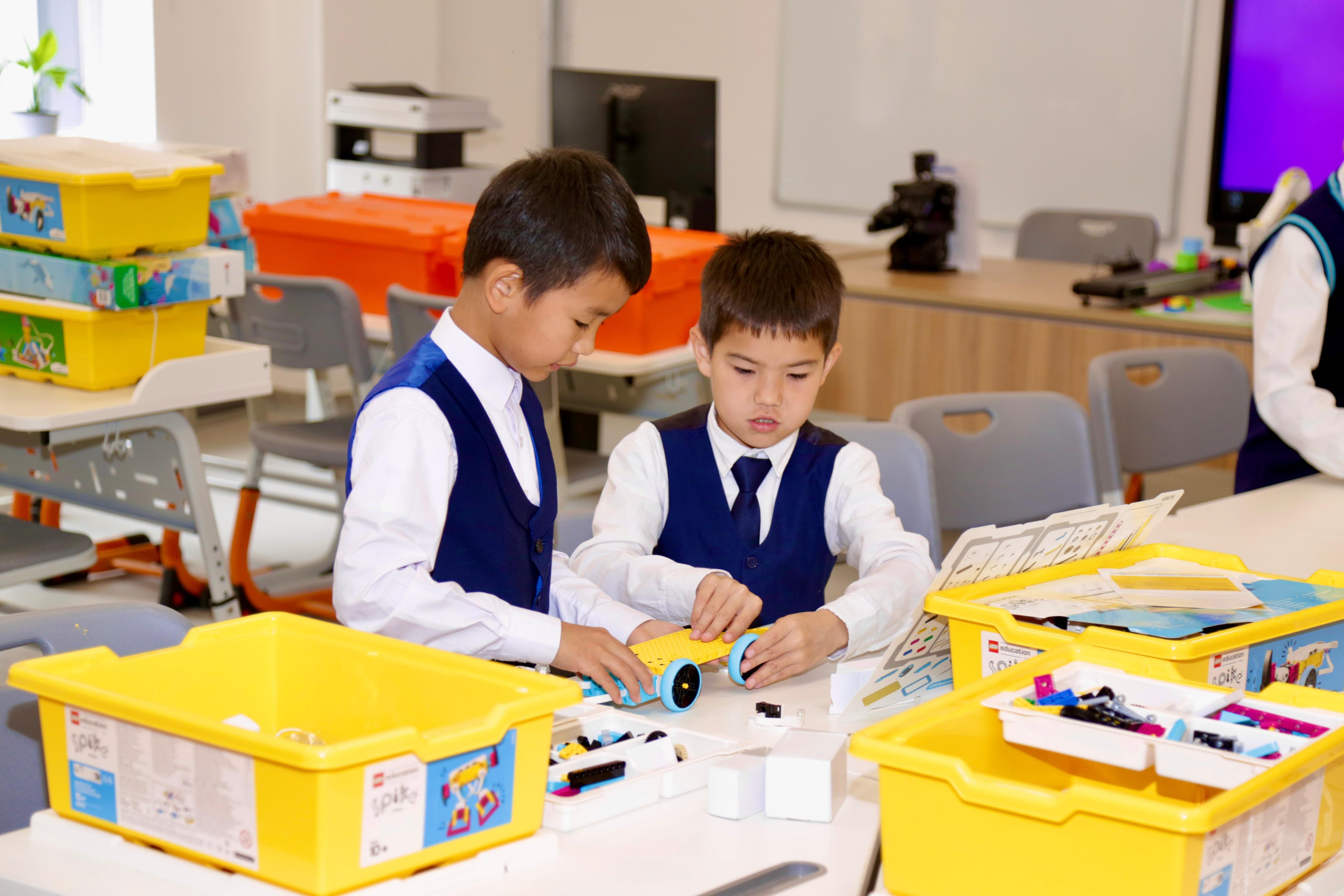 Түркістан облысындағы Келешек мектептерінде 10 мыңнан астам бала білім алып жүр