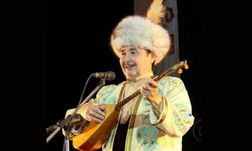 Әншінің сыр сандығы ашылды