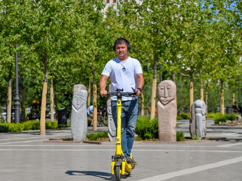 Самокат жыры: Тыйым түйткілді шеше ме?