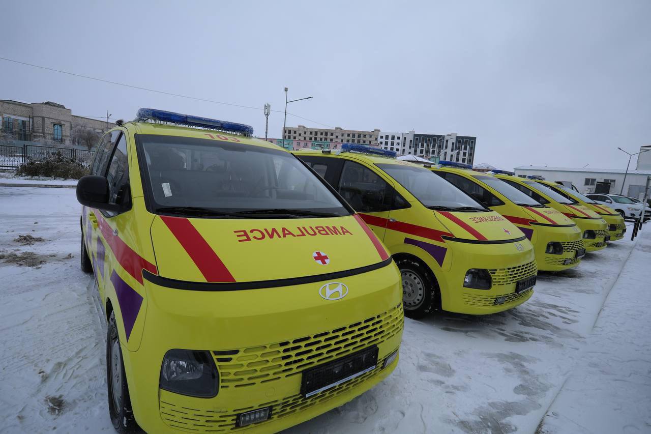 Жаңаөзендегі бірқатар әлеуметтік нысандарға көлік кілттері тапсырылды 