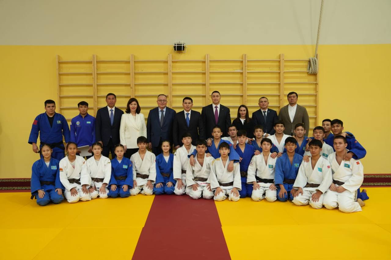 Астанада мектеп ішінен алғашқы мамандандырылған дзюдо залы ашылды