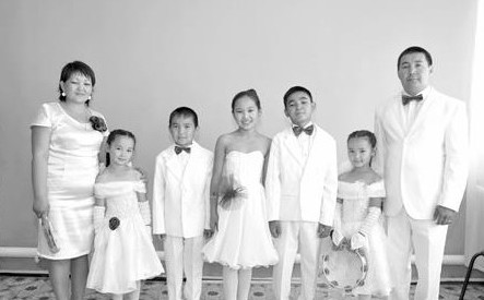 Алтын діңгек