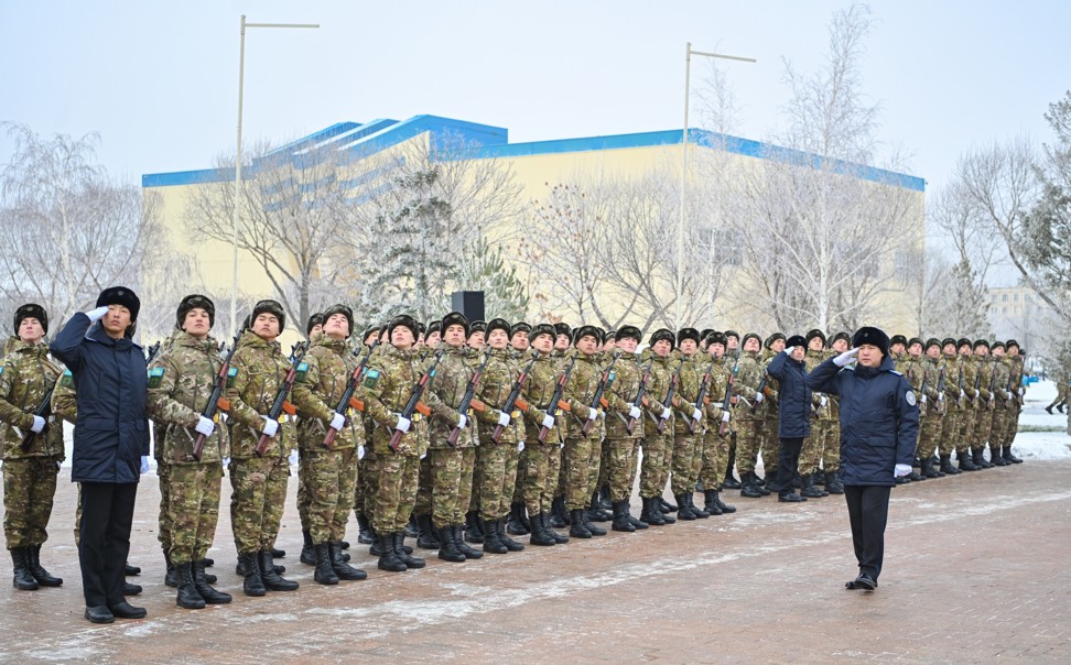 Әскер даярлығына –  жіті көзқарас
