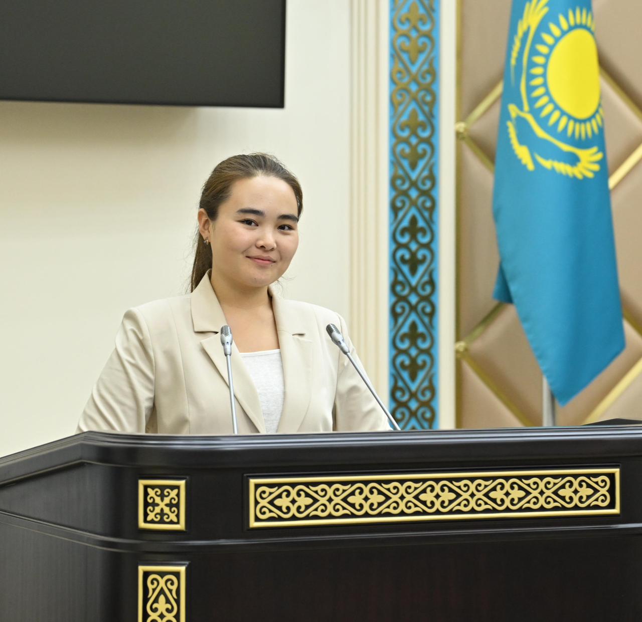 Лаура САНСЫЗБАЕВА: Z ұрпақ көп нәрсеге жаңаша қарайды