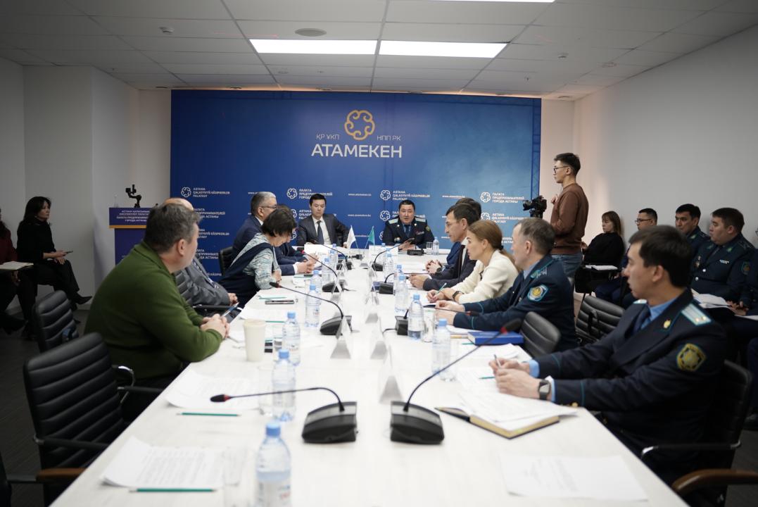 Қауіпсіз онлайн-сауда: суық қару сатылымнан алынып тасталуы тиіс