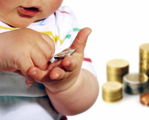 Келесі жылы зейнетақылар мен жәрдемақылар қаншалықты өседі?