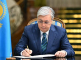 Мемлекет басшысы жыл басынан бері 95 заң мен 388 жарлыққа қол қойды