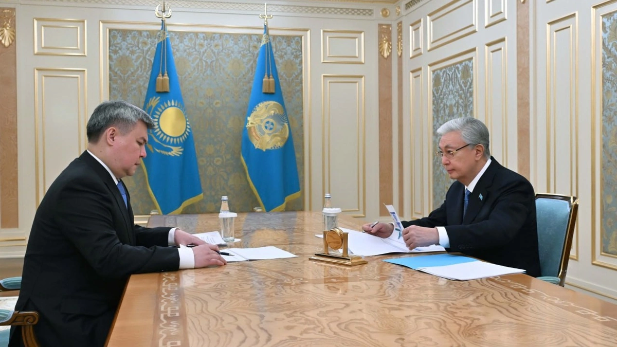 Президент «QazaqGaz» ҰК» АҚ басқарма төрағасы Әлібек Жамауовты қабылдады