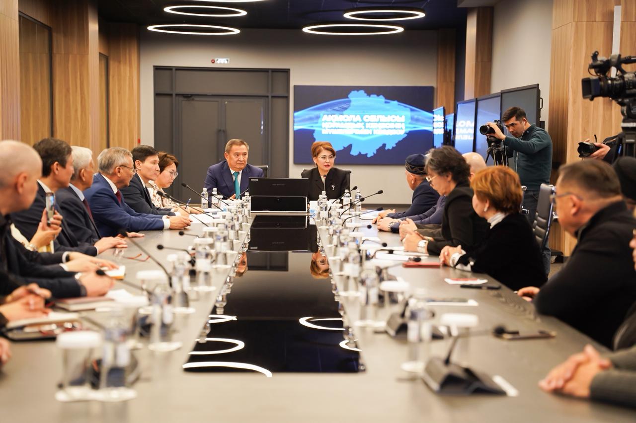 Әлеуметтік мәселелерге басымдық берілді