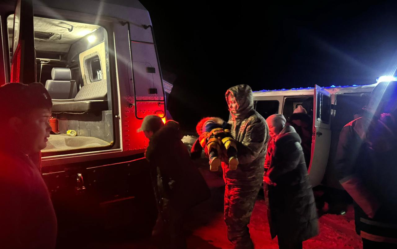 Ақтөбе облысында сақырлаған сары аязда 13 жолаушы айдалада қалып қойған