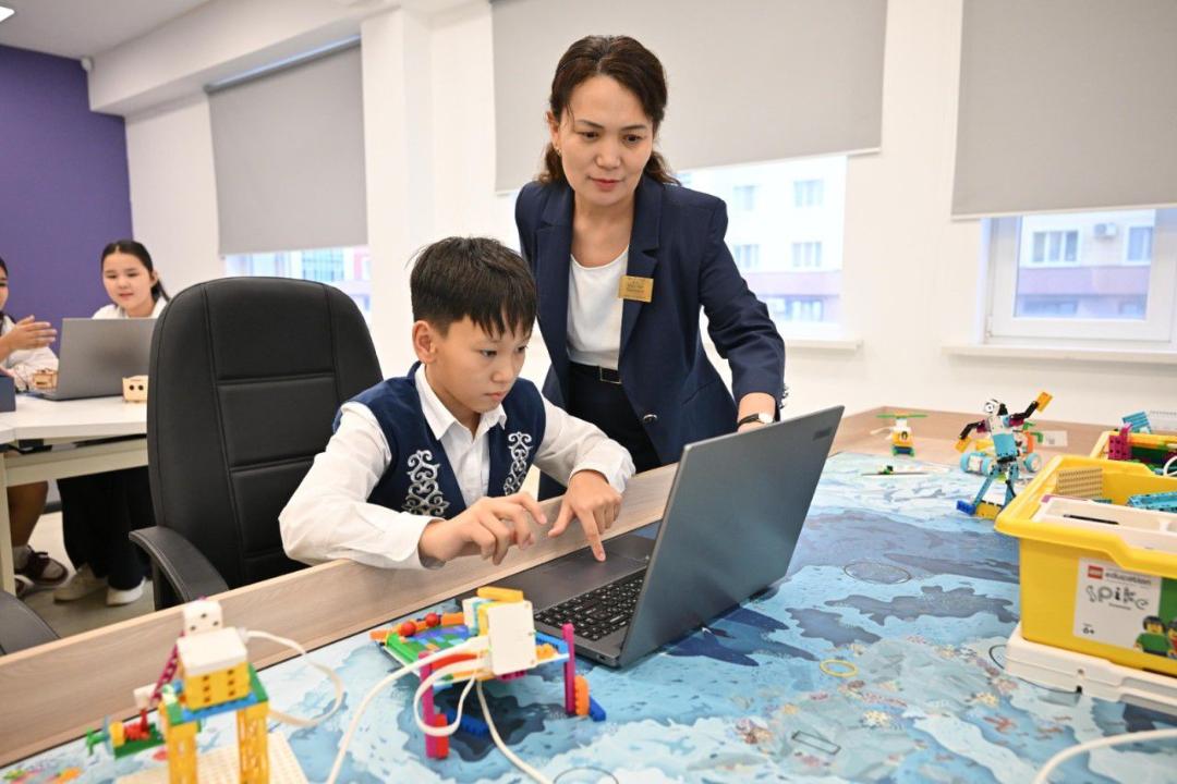 Астанада мектеп оқушыларының қауіпсіздігін жасанды интеллект бақылайды