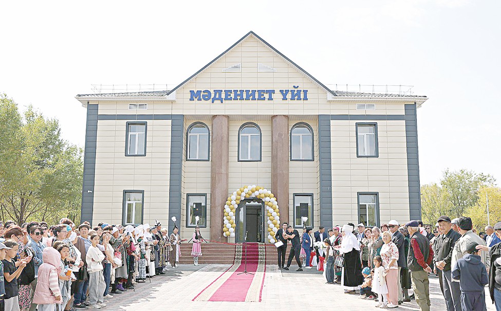 Жетісу мәдениеті жандана түсті