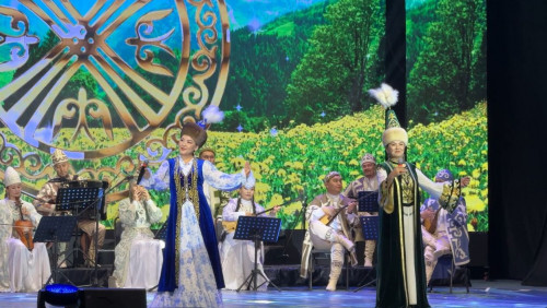 Талдықорғанда Дәнеш Рақышевтың 100 жылдығына арналған дәстүрлі ән кеші өтті