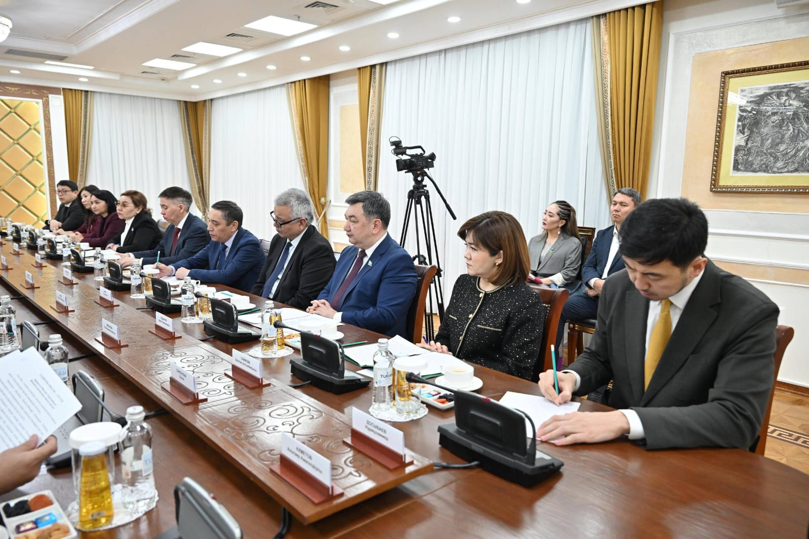 Конституцияның 80-ге жуық нормасына өзгерістер енгізіледі