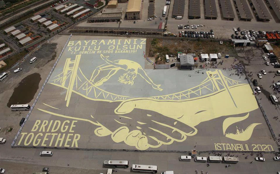 Ғалам ғажаптары: Жердегі ең үлкен сурет қалай салынды?