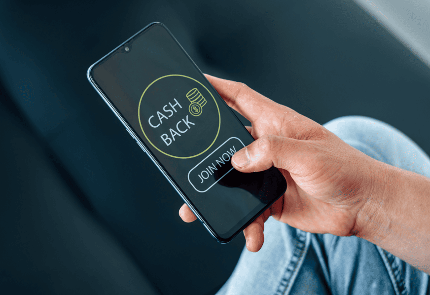 Барлық сатылым үшін кешбэк: Қай банктер жомарттық танытады?