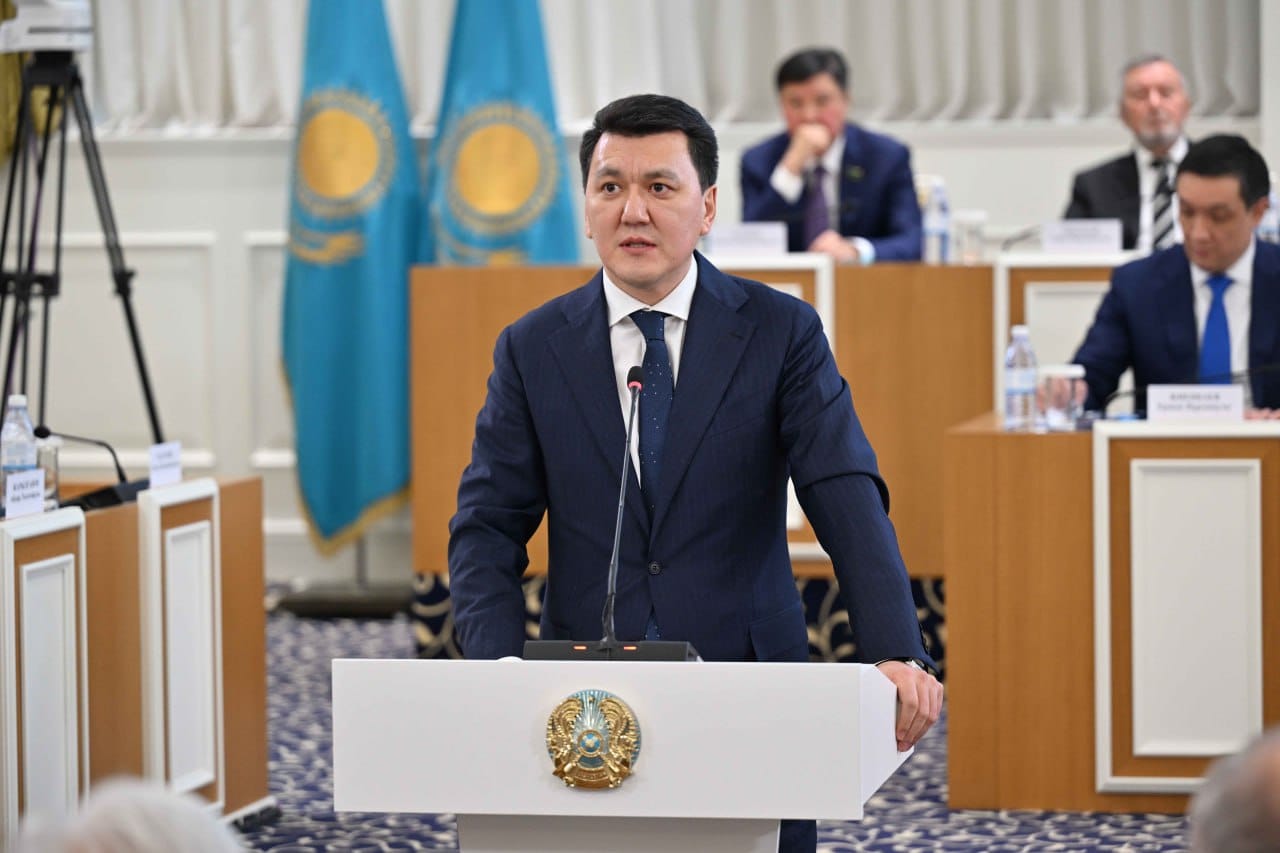 Ерлан Қарин: Еліміз алғашқылардың бірі болып цифрлық деректерді қорғау нормасын Ата Заңға енгізіп отыр