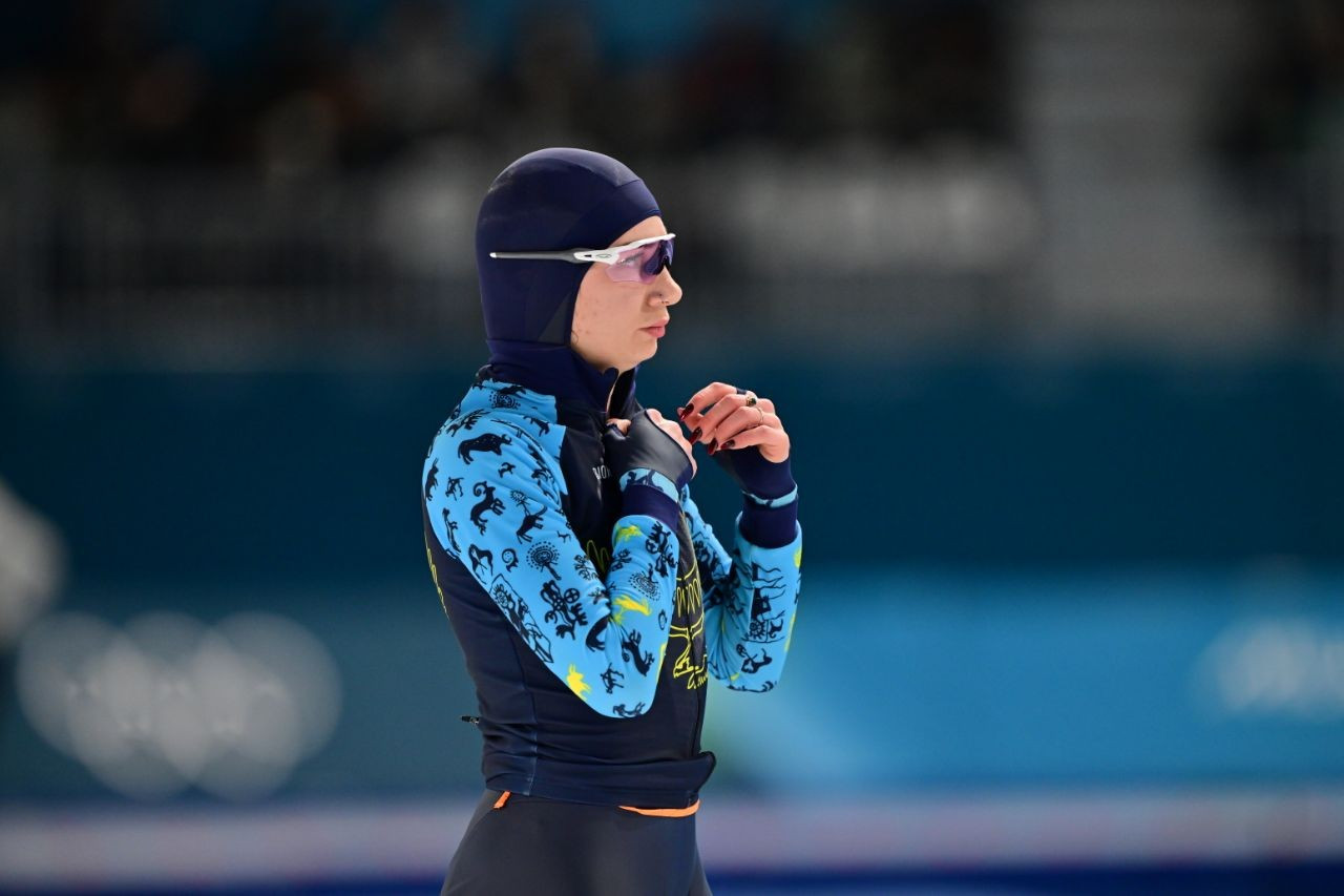 Олимпиада-2026: Қазақстандық конькимен жүгірушілер 1000 метр қашықтықта өнер көрсетті