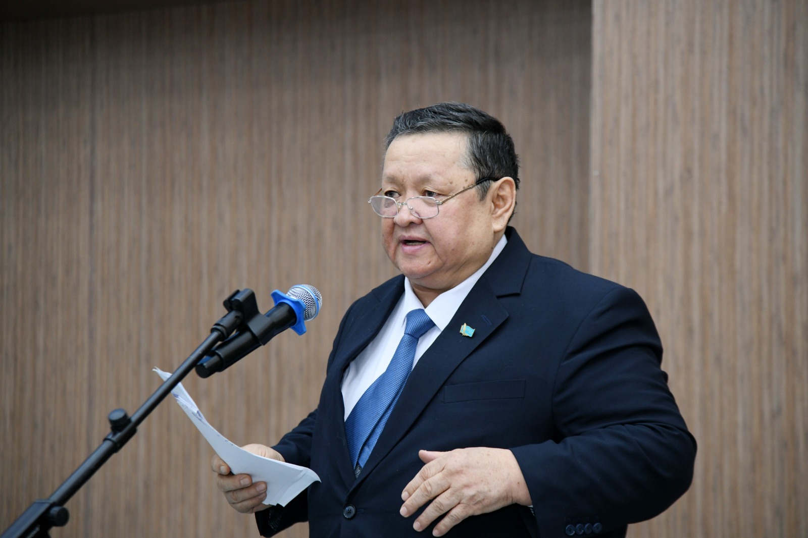 Абай атындағы ҚазҰПУ-да ақын Қасымхан Бегіменовтың лирикалық кеші өтті