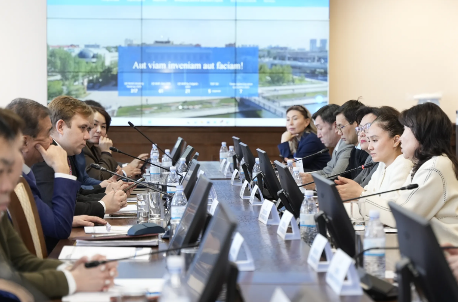 ЕҰУ академиялық қауымдастығы жаңа Конституция жобасын қолдады