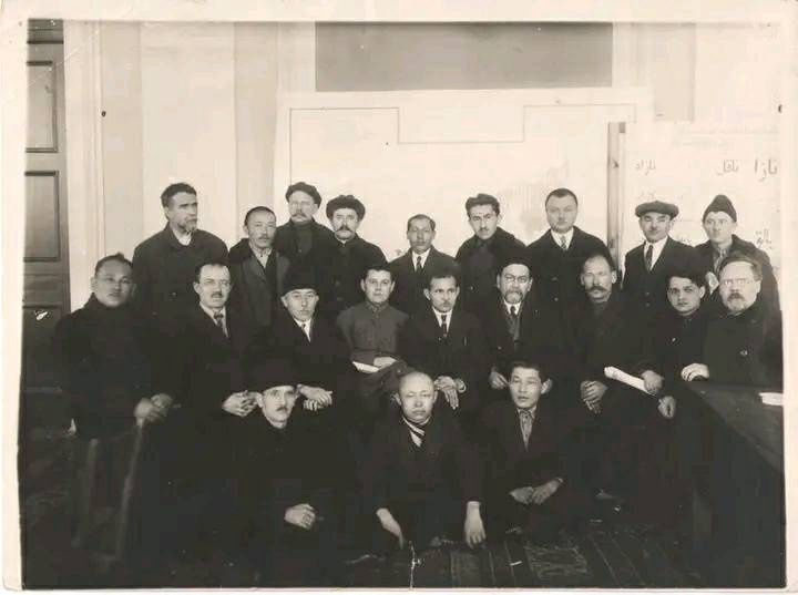 Түркітанудың ізашар жиыны: ғасырдан да ұзақ үн