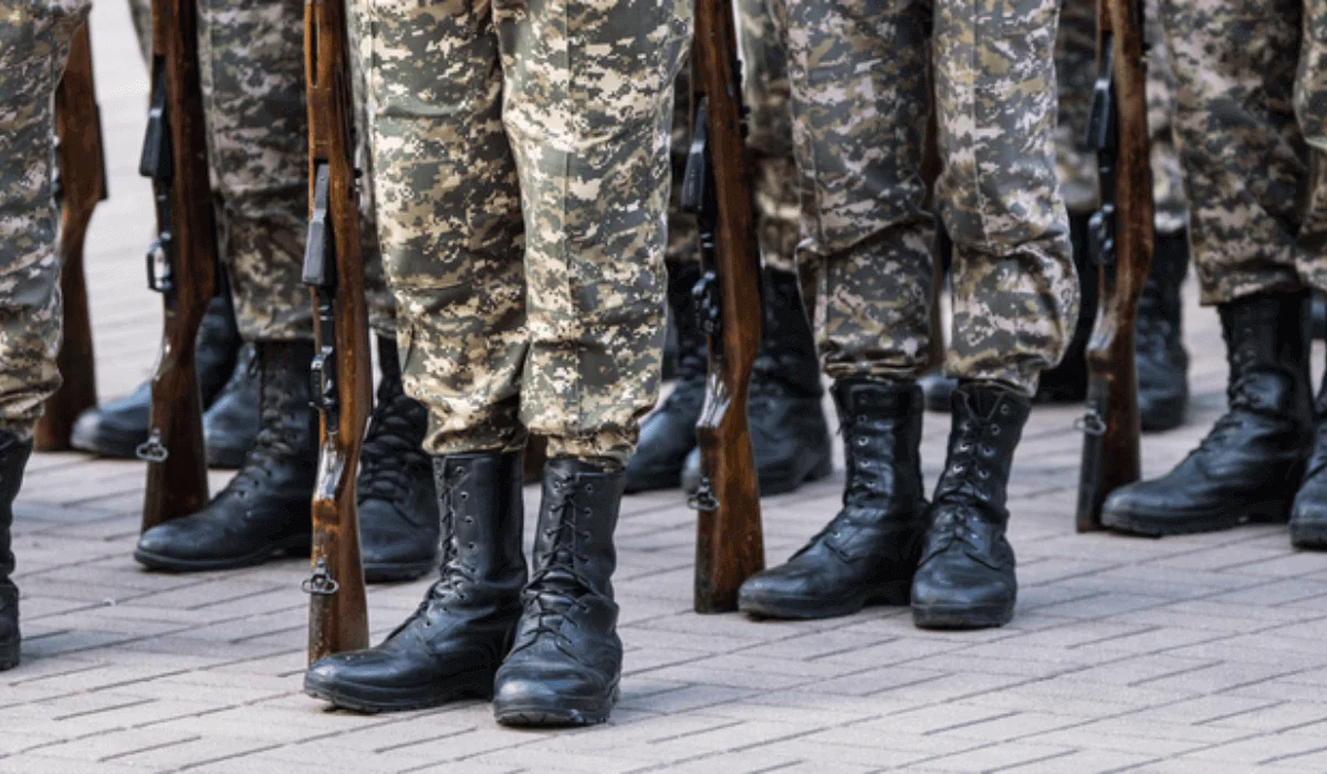 Гвардейск гарнизонындағы әскери бөлімде сарбаз соққыға жығылды: Қылмыстық іс қозғалды